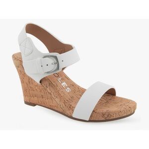 Aerosoles White Wedge Sandals